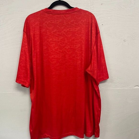 Reebok Men's Active Speedwick Relaxed Soft Knit T-Shirt with Hidden Pocket, Size - Picture 7 of 8